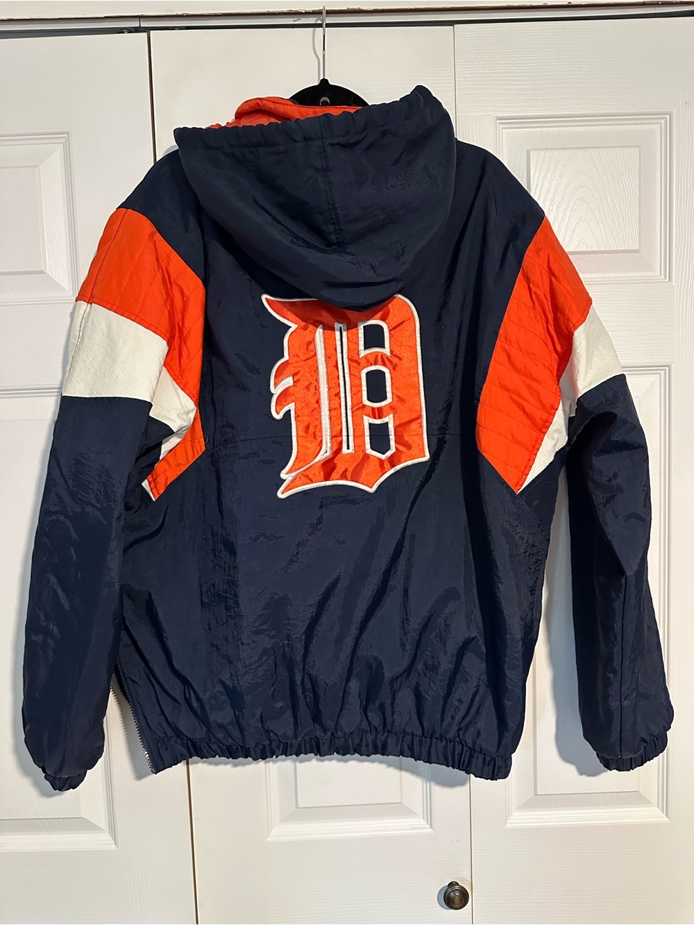 Tigers Pullover Hoodie - Picture 5 of 5
